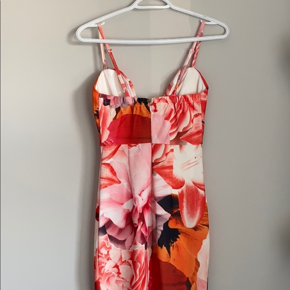 Mura Boutique Floral Fitted Dress - Picture 3 of 5